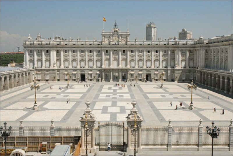 Madrid: Guided Tour of Prado Museum and Royal Palace - FAQ
