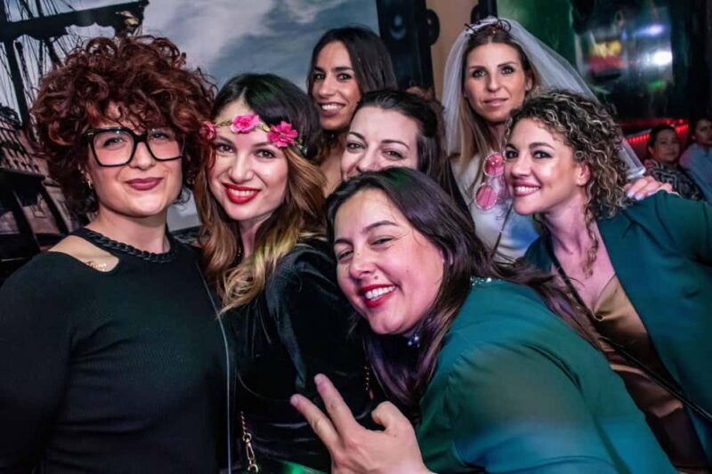 Madrid: Guided walking tour, bachelor party with drinks and show - Practical Tips for Your Night Out