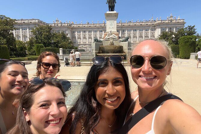 Madrid (Historical Centre) Scavenger Hunt and Self-Guided Tour - Who Is This Tour Best For?