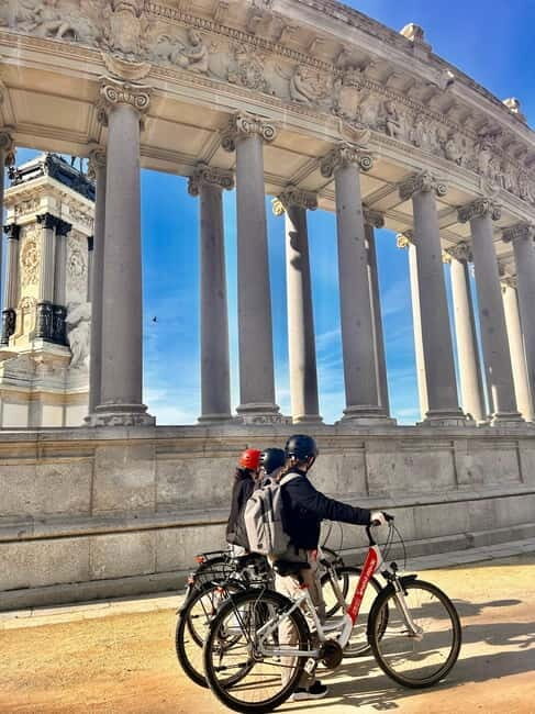Madrid: Magic Retiro Park Bike Tour - Key Points