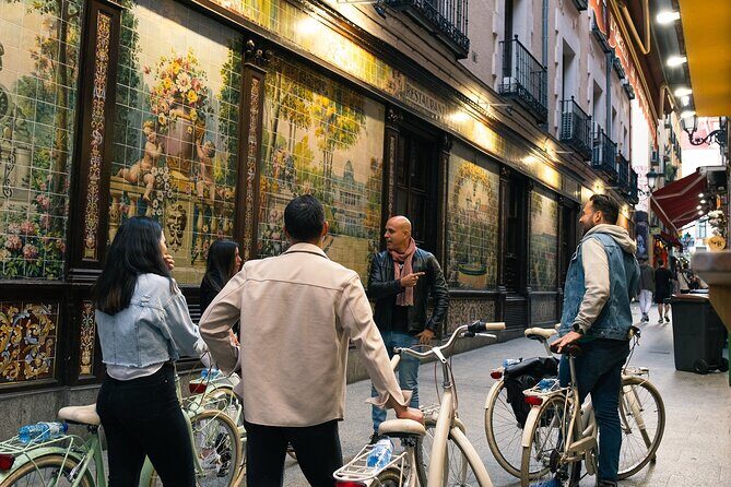 Madrid Night: Vintage Bike Tour Highlights with Optional Tapas - Who This Tour Is Best For