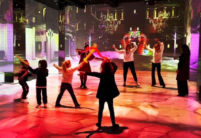 Madrid: Nomad Immersive Museum Snowy, Christmas Magic - The Experience Itself: A Closer Look