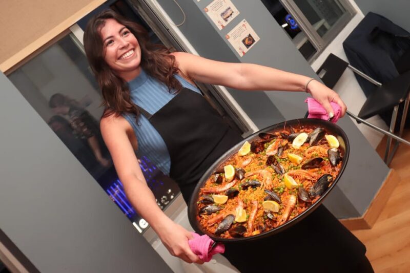 Madrid: Paella and Sangria Workshop in the City Center - The Value of the Experience