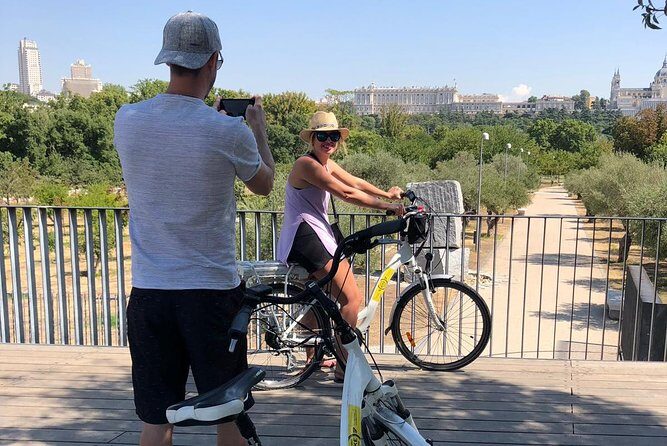 Madrid Parks Bike or e-bike Tour: Riverside & Casa de Campo - FAQ