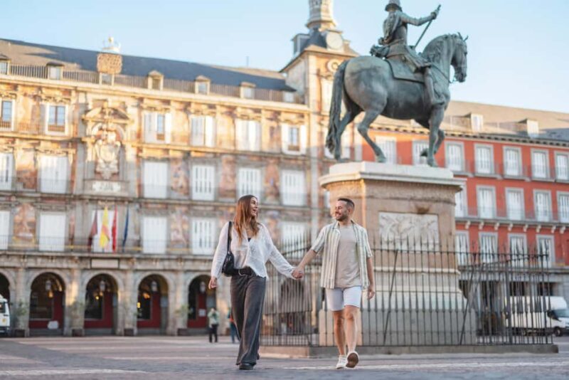 Madrid: Plaza Mayor & Royal Palace Photoshoot - What to Expect from the Photoshoot