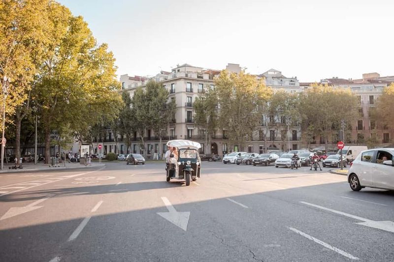 Madrid: Private City Tour by Eco Tuk Tuk - Covered for Rain and Wind: Comfort That’s Built In