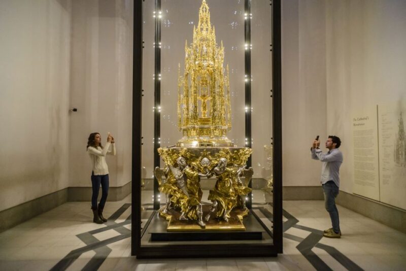 Madrid: Private Day Tour of Toledo & High-Speed Train Ticket - Entry to the Toledo Cathedral