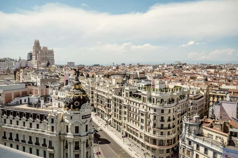 Madrid: Private Highlights Walking Tour with Rooftop Stop - The Rooftop Experience: Círculo de Bellas Artes