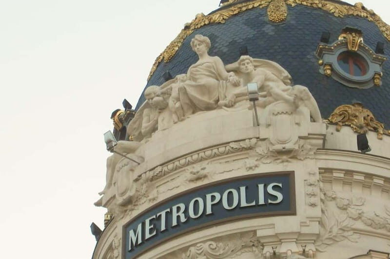 Madrid: Private Highlights Walking Tour with Rooftop Stop - Who Is This Tour Best For?