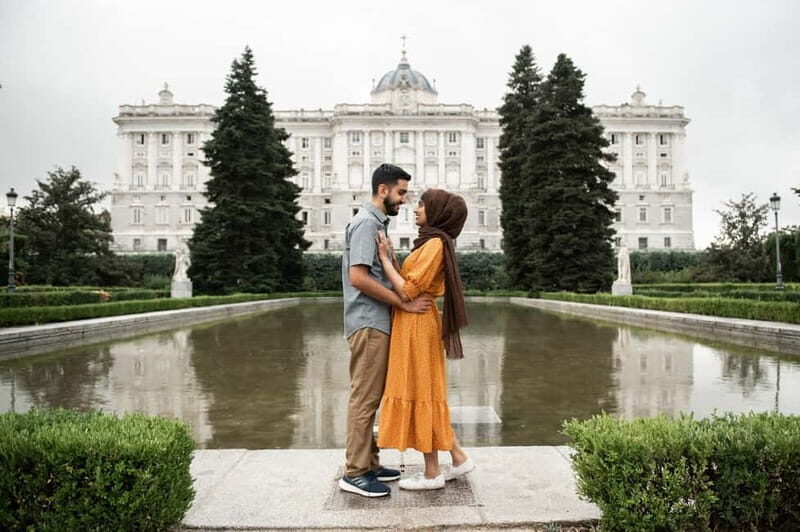Madrid: Private Photo Shooting with Pro Photographer - Exploring the Experience in Detail