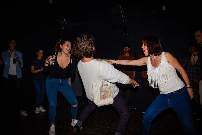 Madrid Pub Crawl with VIP Club Entrance - FAQs