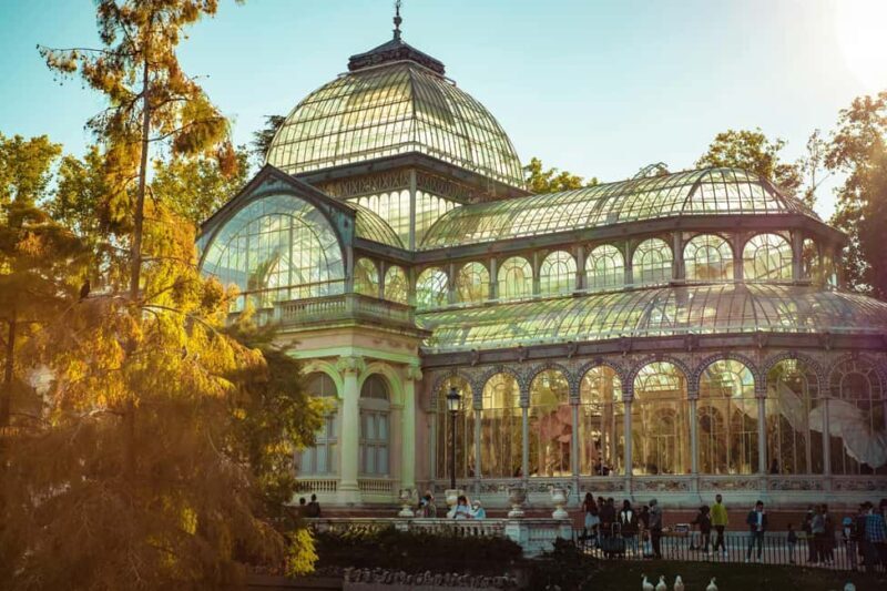 Madrid: Retiro Park Deluxe Tour with Hidden Stories - The Practicalities and Overall Experience