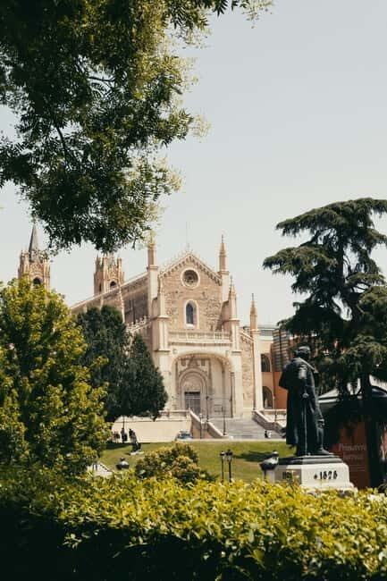 Madrid Retro Tour Madrid- 30 min - How Do Travelers Feel About It?