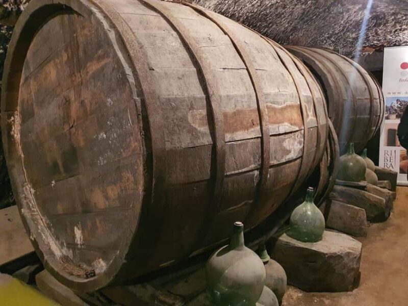 Madrid: Ribera del Duero Wine Tour with Tastings and Lunch - Analyzing the Price and Value