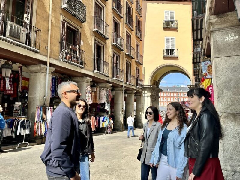 Madrid: Royal Palace & Habsburg Dynasty Small Group Tour - Exploring Madrid’s Historic Heart and the Habsburg Legacy