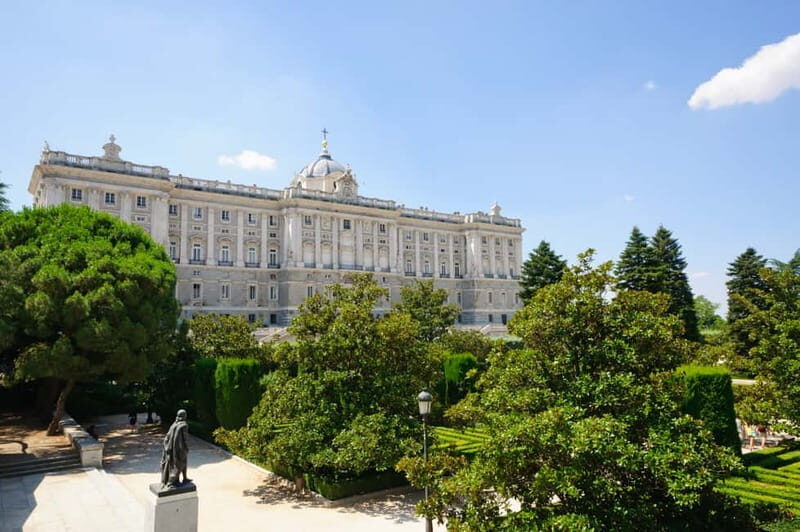 Madrid: Royal Palace Private Tour with Tickets - The Real Experience: What the Reviews Say