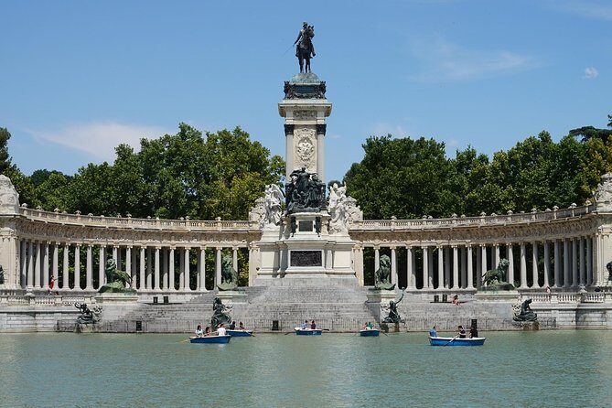 Madrid Royal Palace & Retiro Park Tour with Optional Tapas - FAQ