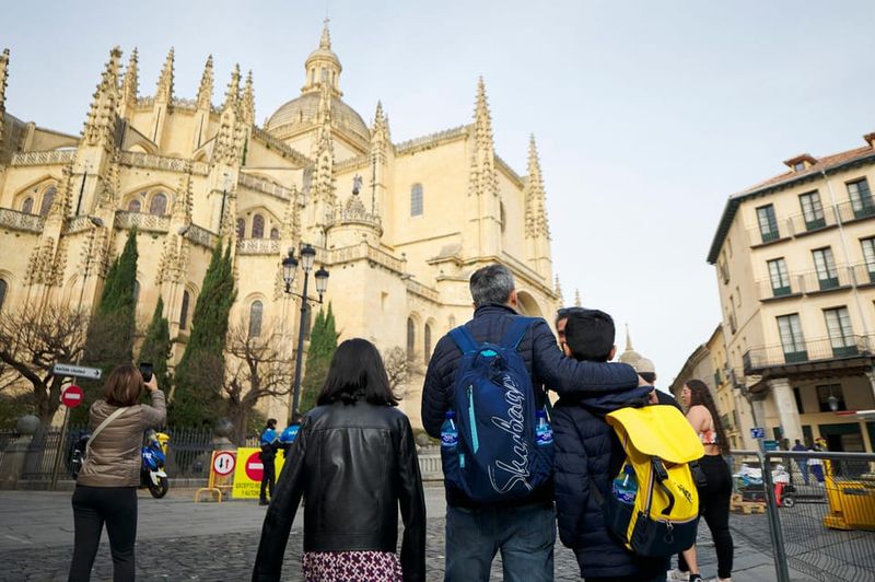 Madrid: Segovia and Toledo Tour, Alcazar, and Cathedral - Segovia: The Aqueduct Views That Make the Town Feel Real Fast