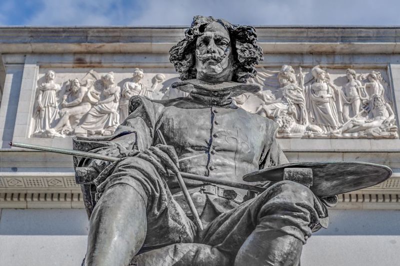 Madrid: Small Group of Prado Museum Tour & Optional Tapas - How Guides Turn Paintings Into Real Meaning