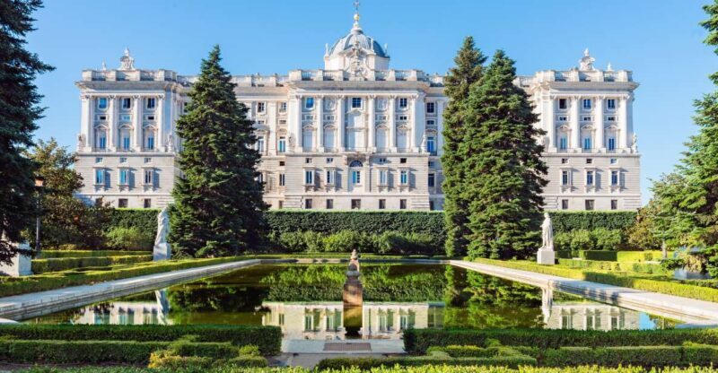 Madrid: Small-Group Royal Palace Guided Tour (Up to 8) - Key Points