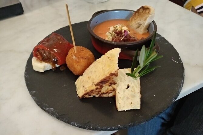 Madrid Small Group Tapas Tour at 4 Venues -Lunch or Dinner - The Guides and Group Dynamic