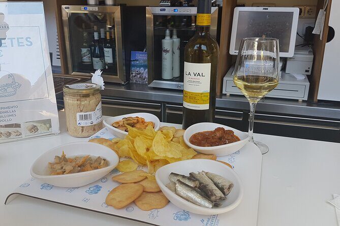 Madrid Small Group Tapas Tour at 4 Venues -Lunch or Dinner - Who Is This Tour Best For?