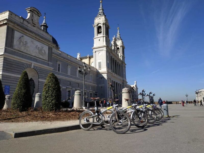 Madrid: Sunset and Night Lights Bike Tour - What’s Included and What You Should Know