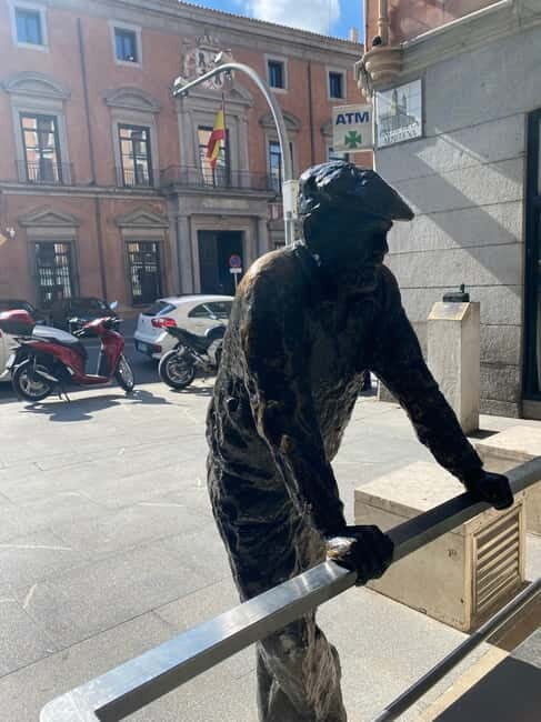 Madrid: take a stroll through the Barrio de los Austrias, with an optional visit to the Prado Museum - Key Points