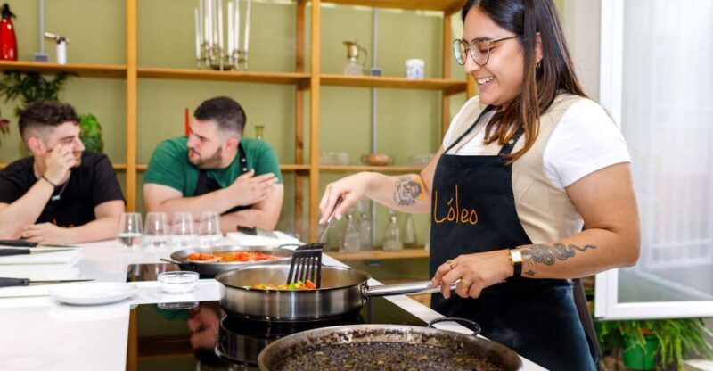 Madrid: Tapas & Paella Cooking Class with Expert Chef - Key Points