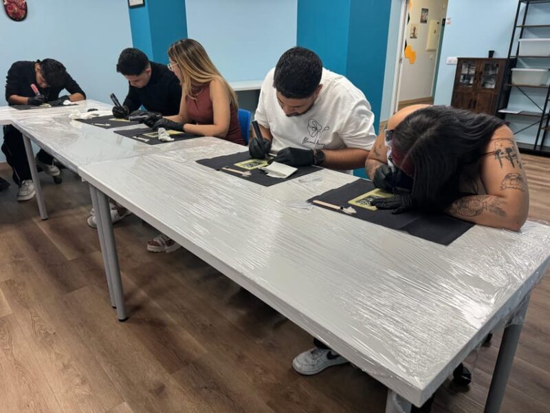 Madrid: Tattoo Workshop - Madrid: Tattoo Workshop — A Creative Bite-Sized Experience