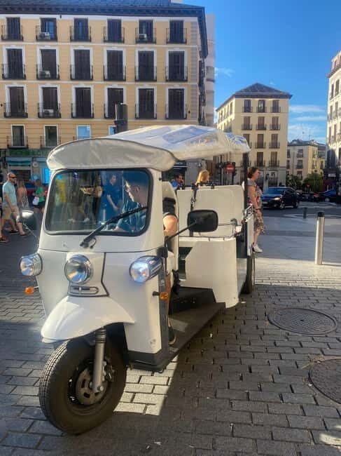 Madrid: The Signature Tuk Tuk Ride by Privé Experiences - FAQs