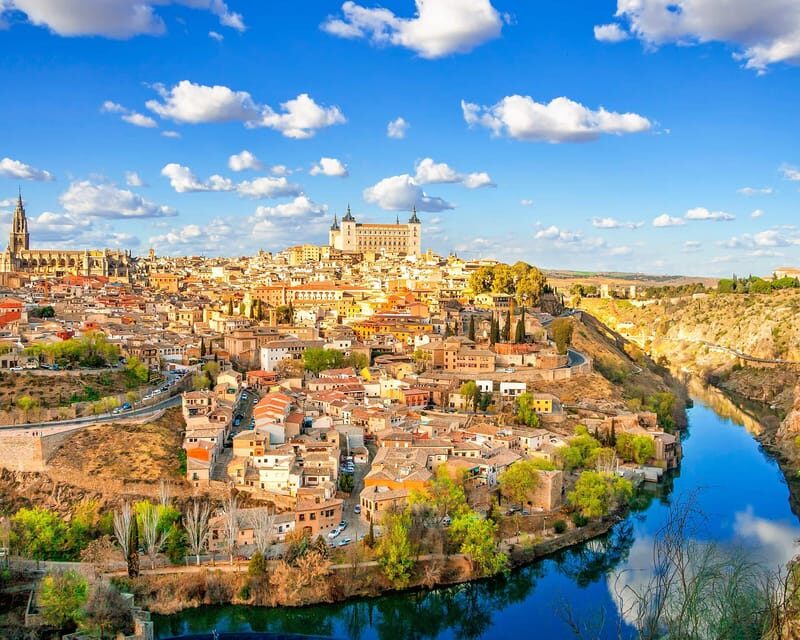 Madrid to Segovia and Toledo: Alcazar Access - Key Points
