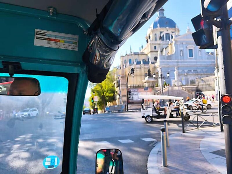 Madrid: Tuk Tuk Tour of the Historic Heart and Gran Vía. 1h 15min - Who Is This Tour Best For?