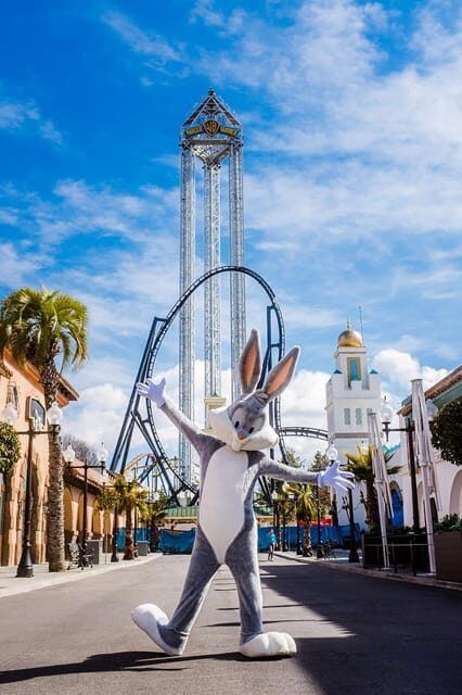 Madrid: Warner Park Entry Ticket - An In-Depth Look at Parque Warner Madrid