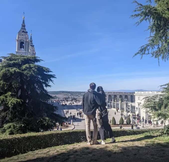 Madrid: Welcome to Madrid Guided Walking Tour - Off the Main Routes: Finding the Hidden Gems of the Old Town