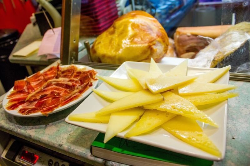 Madrid: Tapas & Wine Tasting Tour with Local Guide - Walking logistics: short hops, but plan for your feet