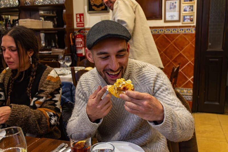 Madrid's Iconic Tapas, Taverns & History Experience - Key Points