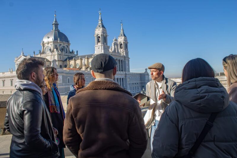 Madrid's Iconic Tapas, Taverns & History Experience - A Closer Look at the Tour Experience