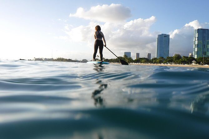 Magic Island Honolulu Stand Up Paddling - An Honest Look at the Paddleboarding Experience