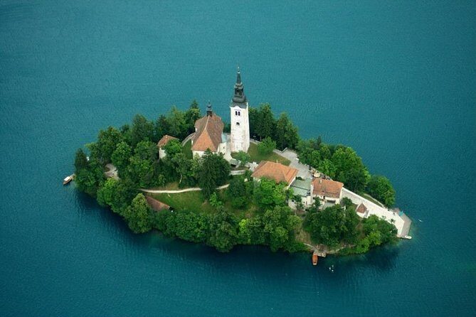 Magic Lake Bled & Charming Ljubljana from Trieste - Key Points
