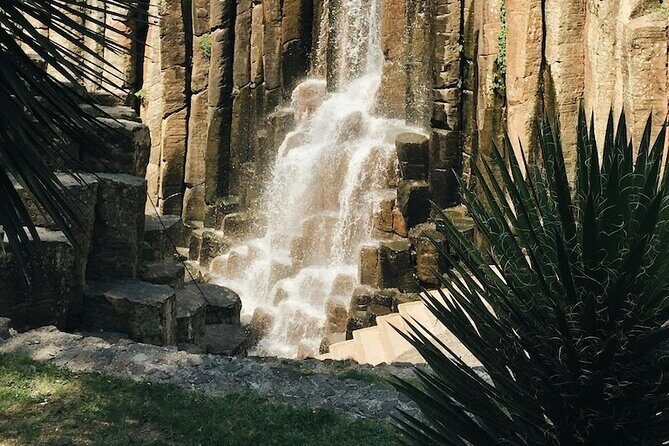 Magic Towns & Prismas Basalticos Tour from Mexico City - Key Points
