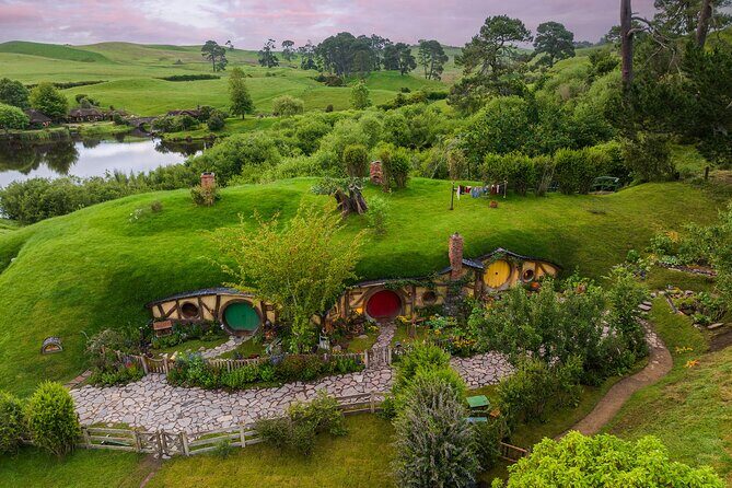Magical Hobbiton: Small-Group Guided Tour from Auckland - Return Journey and Overall Experience