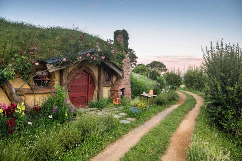 Magical Hobbiton: Small-Group Guided Tour from Auckland - FAQ