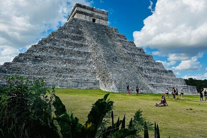 Magical Towns & Chichen Itza Day Trip from Mérida - Key Points