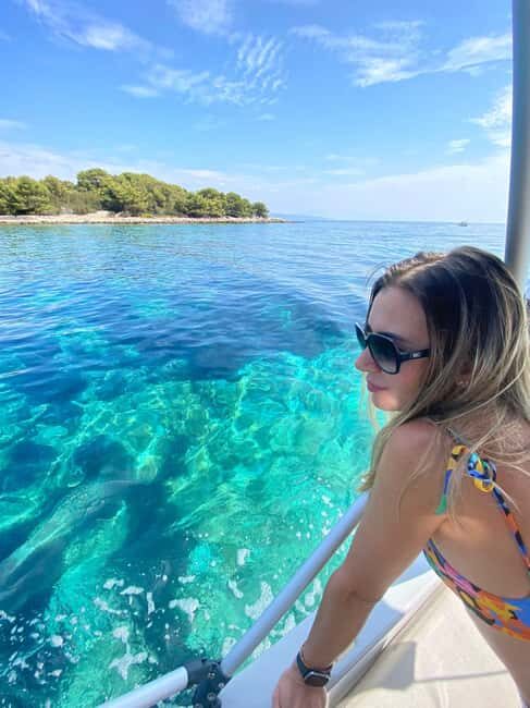 Magnific blue lagoon, speed boat water, wine&towels included - What’s Included and What’s Not