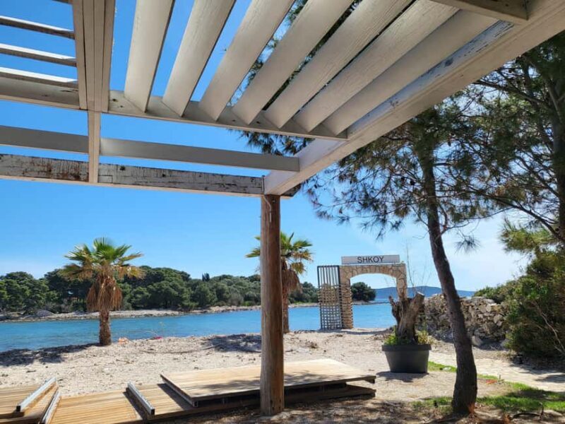 Magnific blue lagoon,speed boat towels included - Starting the Adventure: From Split to Trogir