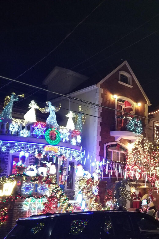 Magnificent Christmas Lights Tour of Dyker Heights Brooklyn - Frequently Asked Questions
