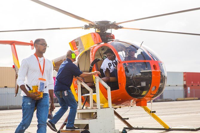 Magnum PI Hughes 500 4-Passenger Doors-Off Helicopters - Detailed Itinerary and Sights