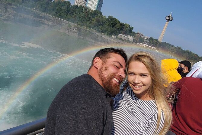 Maid of the Mist and Cave of the Winds guided tour with shuttle - Key Points