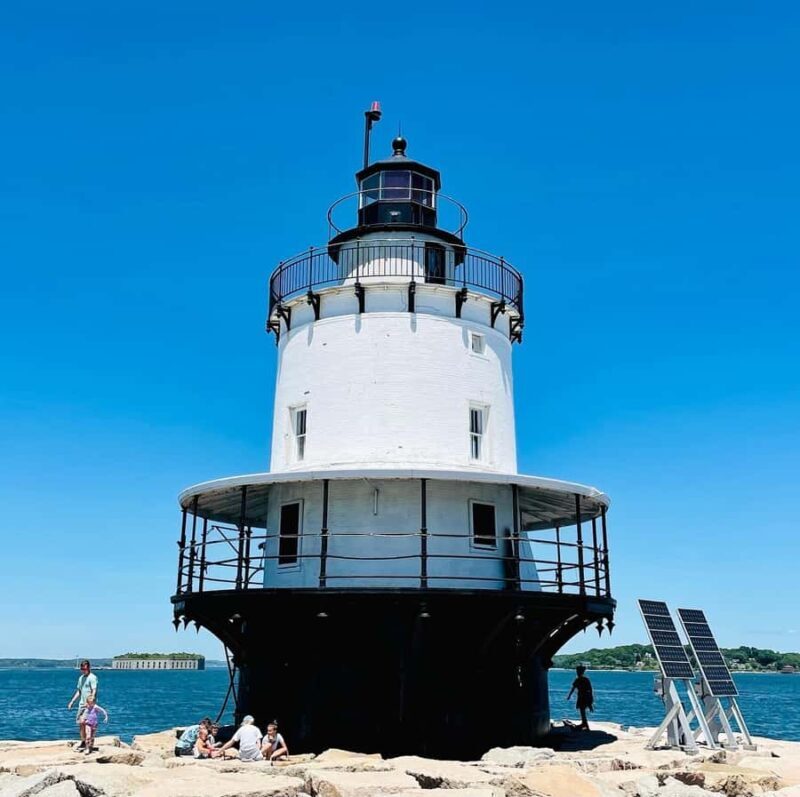 Maine Coastal Lighthouse:Two-hour bicycle tour - Who Will Love This Tour